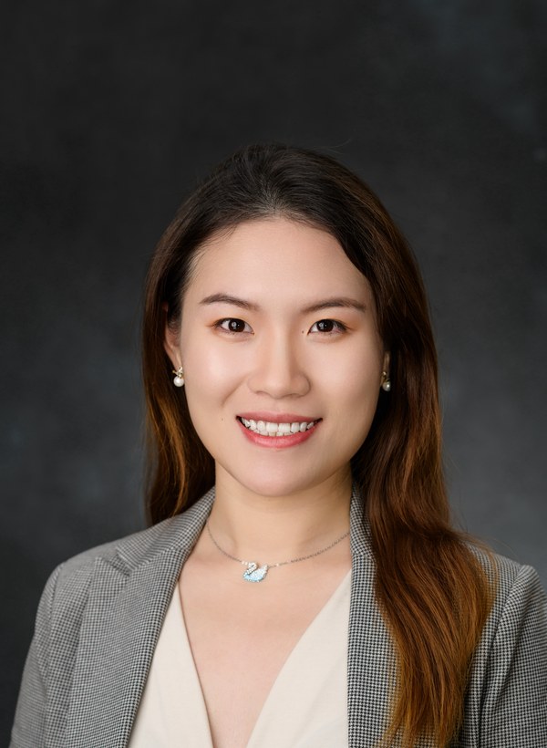 Headshot of Jiayin Huang